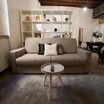Romeohouse With Wifi * Werona