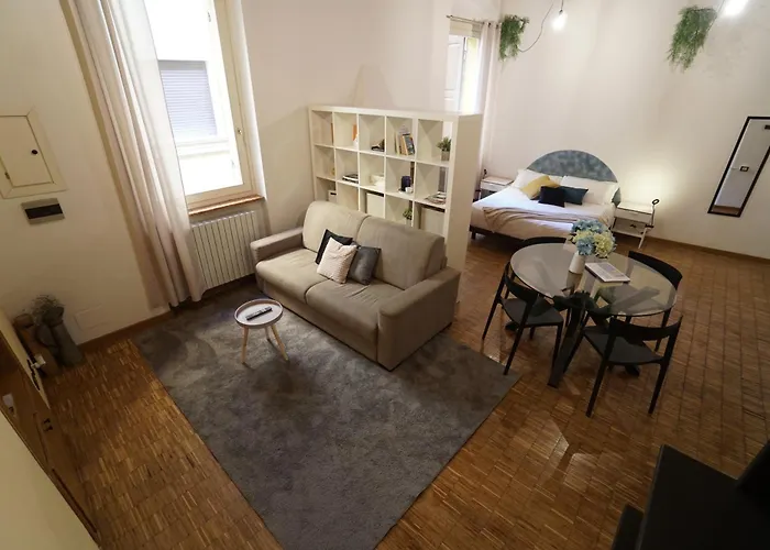 Romeohouse With Wifi Βερόνα